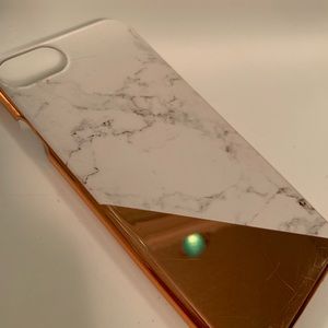 Claire’s iPhone 6/7 case